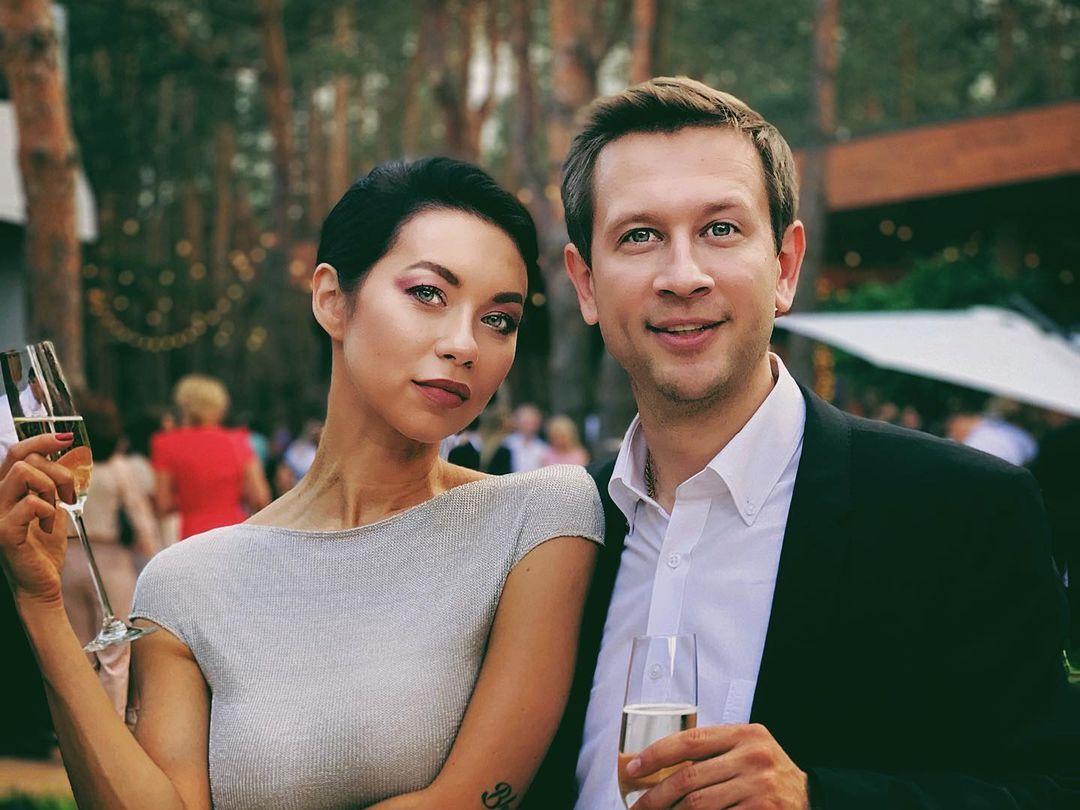Ступка рассказал, как Логунова, которая ушла от него к американскому бизнесмену, смогла получить визу в США