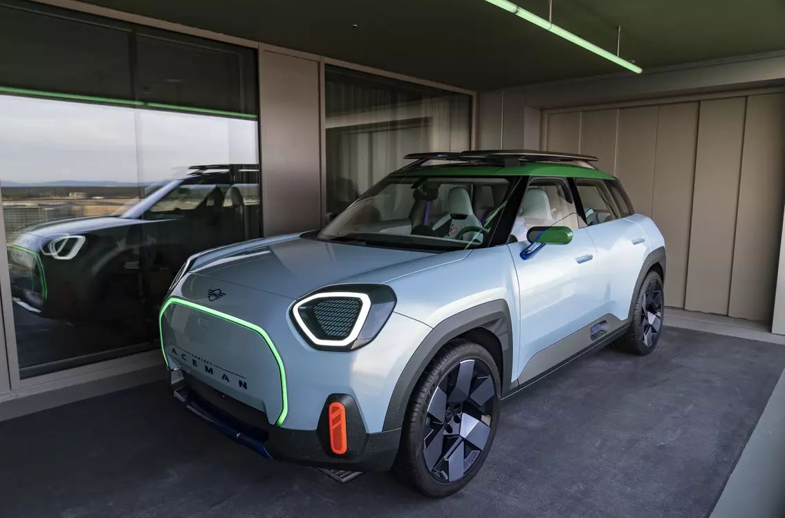На Gamescom 2022 представили концепт электрокара Mini Aceman c «режимом Pokemon»