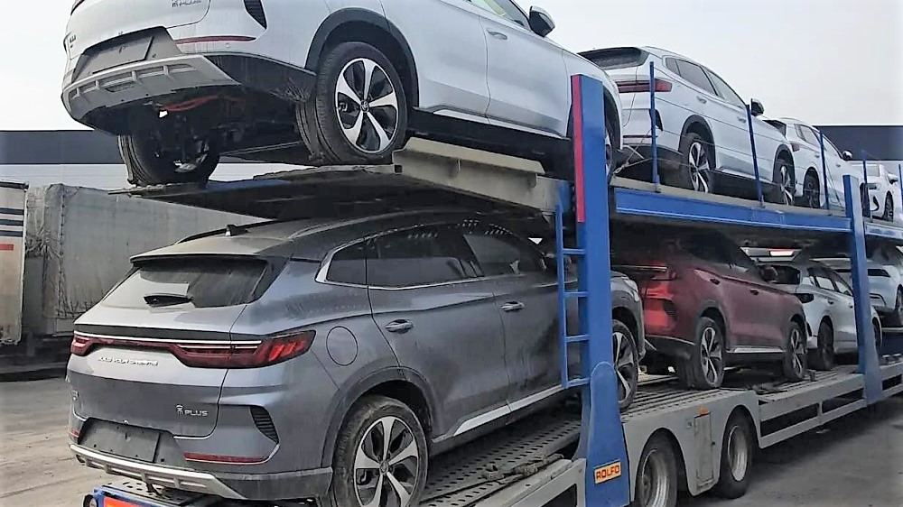 Китай возглавил список стран, поставляющих автомобили в Россию