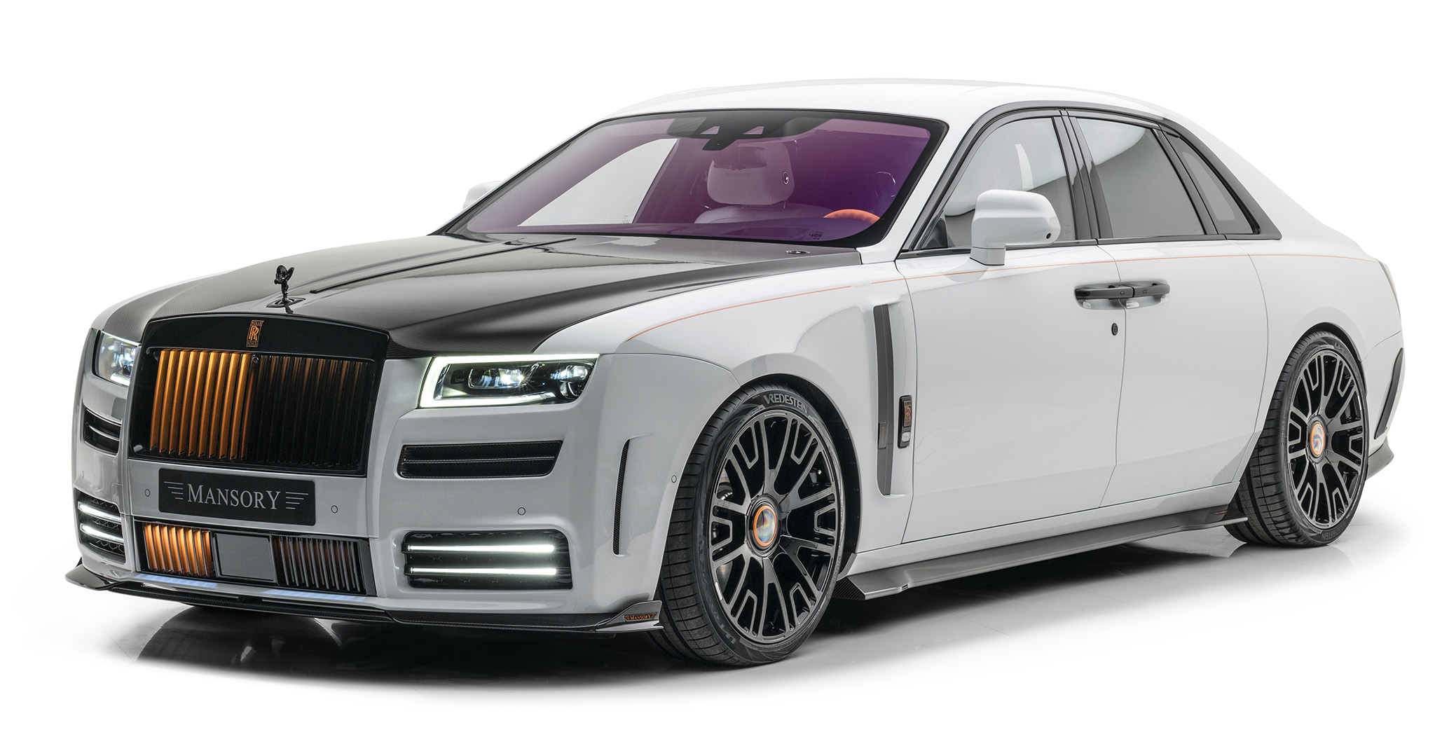 Российские владельцы Rolls-Royce, BMW и Porsche начали переходить на китайские шины
