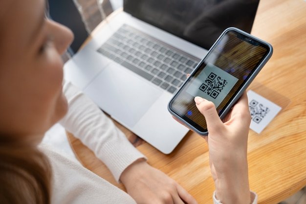 Договор с оператором можно будет заключить через QR-код