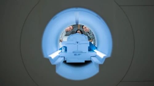 Нейросеть научилась читать мысли, причём неинвазивным способом