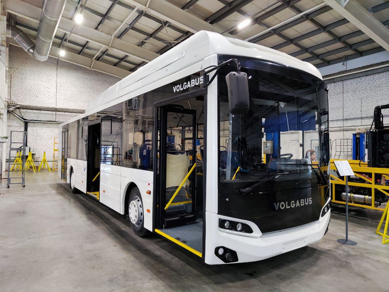 Представлен обновленный автобус Volgabus-5270G2 – с новой внешностью и бортами, совершенно не подверженными коррозии