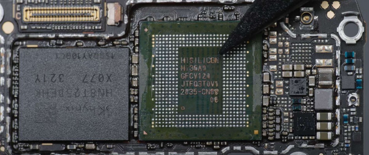 Разборка показала, что внутри Huawei Mate 60 Pro действительно стоит SoC Kirin 9000