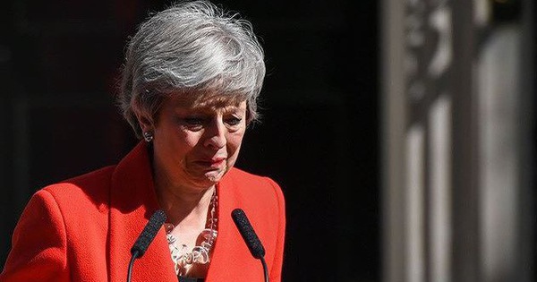 Về thôi Theresa May