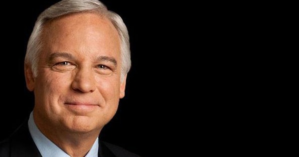 Bữa tối 21 xu, từng bị từ chối 144 lần, đến 10 triệu bản sách và giá trị thương hiệu 1 tỷ USD