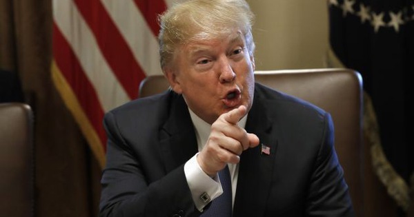 Giá dầu tăng hơn 6% sau khi ông Trump tuyên bố Iran đã phạm phải "một sai lầm rất lớn"