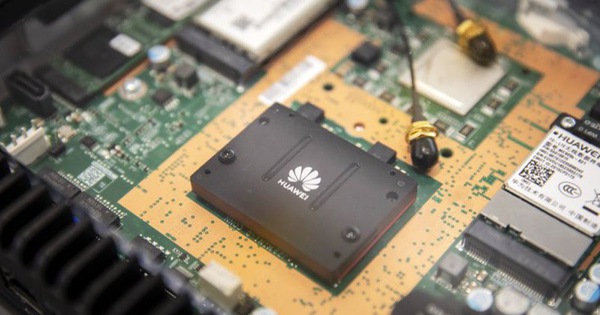 Ngay trước khi gặp ông Tập Cận Bình, ông Trump cấm vận thêm 4 công ty và 1 viện nghiên cứu công nghệ của Trung Quốc