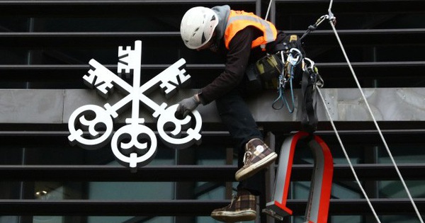 Ngân hàng UBS khiến dân mạng sôi sục vì sử dụng cụm từ "con lợn Trung Quốc"