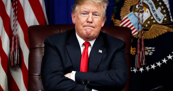 Thị trường chứng khoán sẽ sụp đổ nếu tôi mất ghế