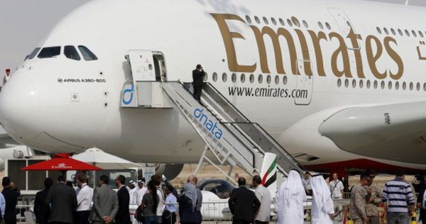 Emirates lấy "dao mổ trâu để giết gà", dùng Airbus A380 cho chặng bay siêu ngắn