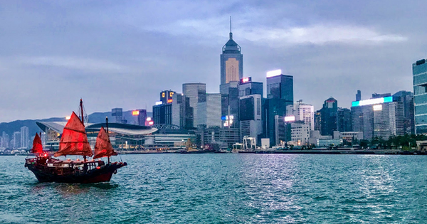 Nhà giàu Hồng Kông đang lũ lượt chạy tiền đến Singapore