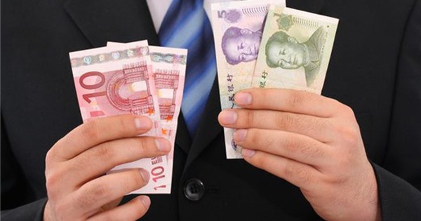 Ông Trump yêu cầu trợ lý tìm cách hạ giá USD