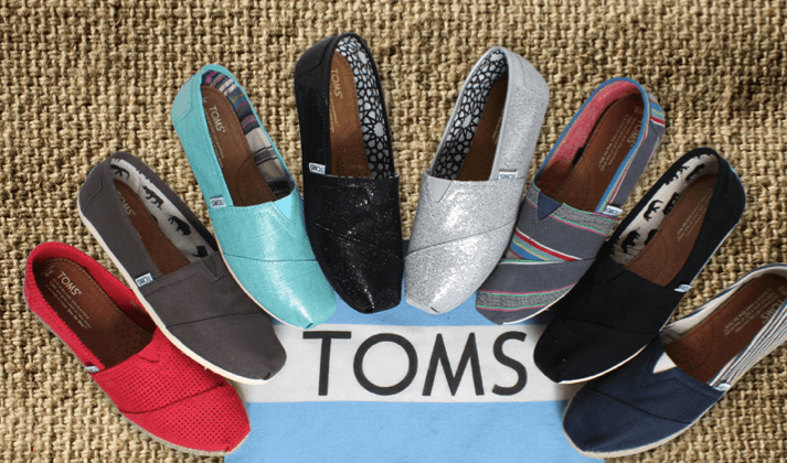TOM Shoes xây dựng thương hiệu bằng cách tạo ra giá trị cho cộng đồng