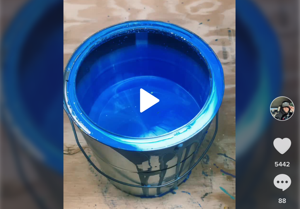 Paint Mixing TikTok Videos: A Jacuzzi for the Eyes