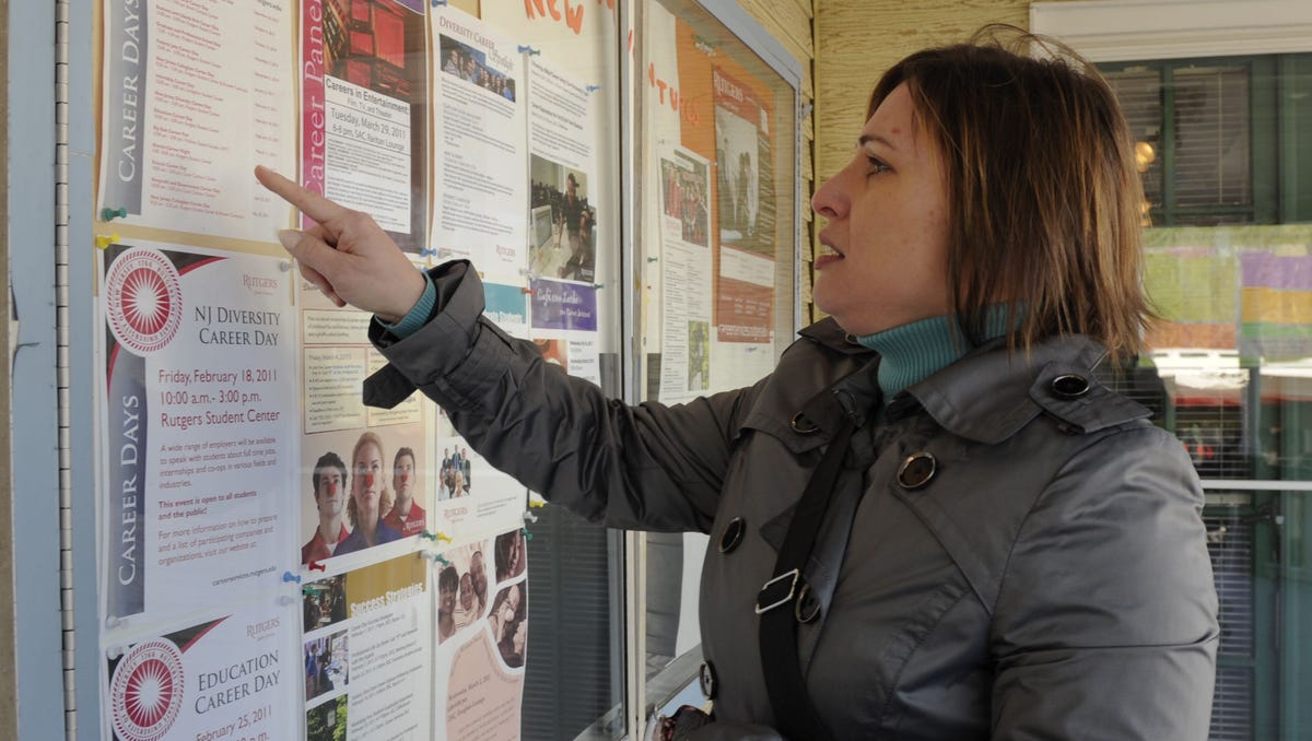 As COVID-19 persists, more Americans are unemployed more than six months. Is that a stigma even in a pandemic?