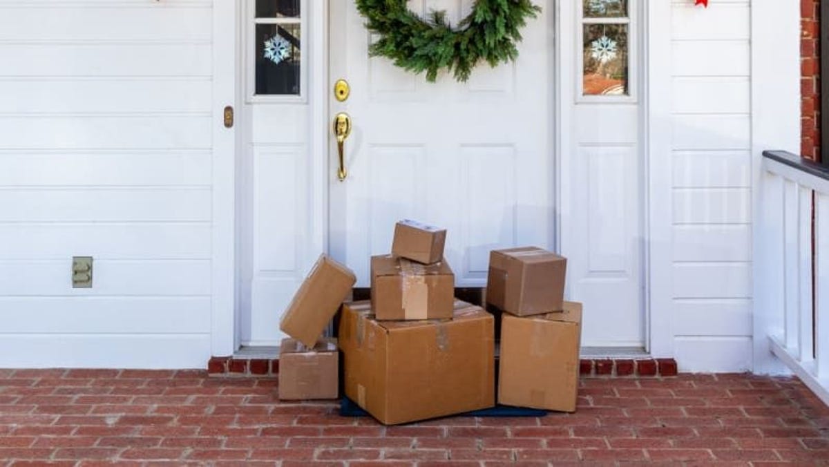 Christmas shipping delays 2020: Target, Postal Service, others warn of high volume nationwide amid COVID-19