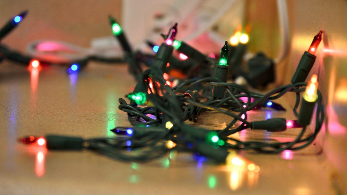 How to fix broken Christmas lights: Tips for solving common problems with string lights, burned-out bulbs