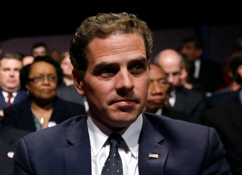 Hunter Biden Gets Solo Show, Boston Museums Close Again, and More: Morning Links from December 16, 2020