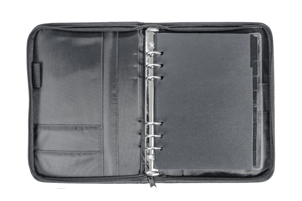 The Best 3-Ring Zipper Binder for Working On the Go