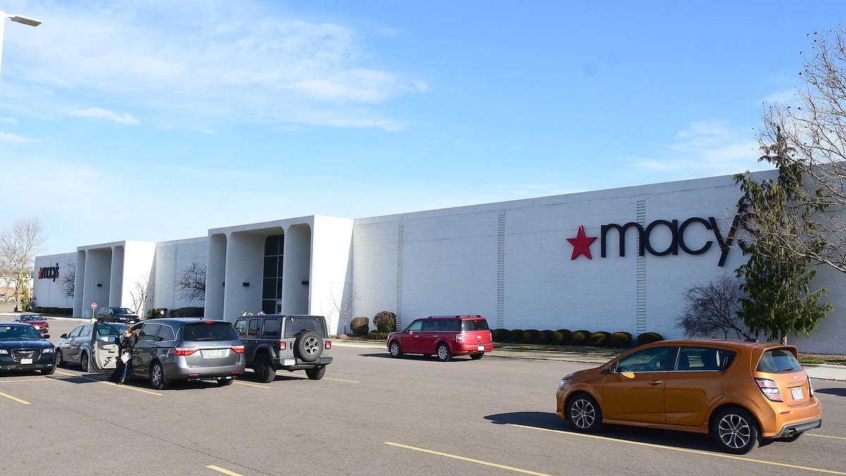 Macy's store closings 2021: 36 Macy's, 1 Bloomingdale's to liquidate with most closing in spring. See the list.