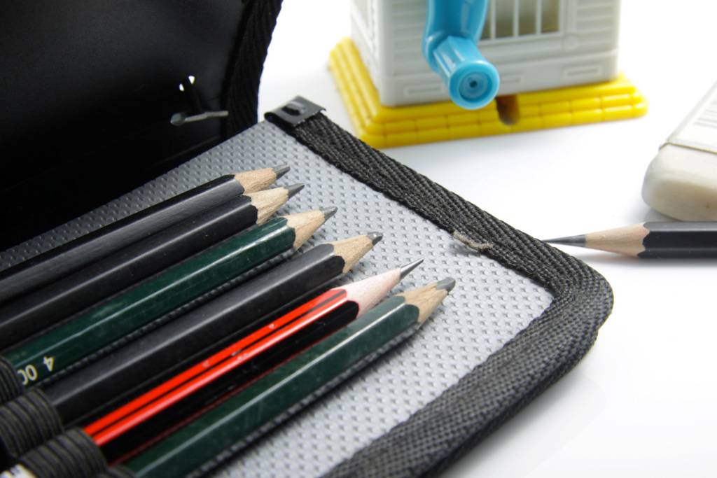 The Best Graphite Pencils for Sketching and Drawing