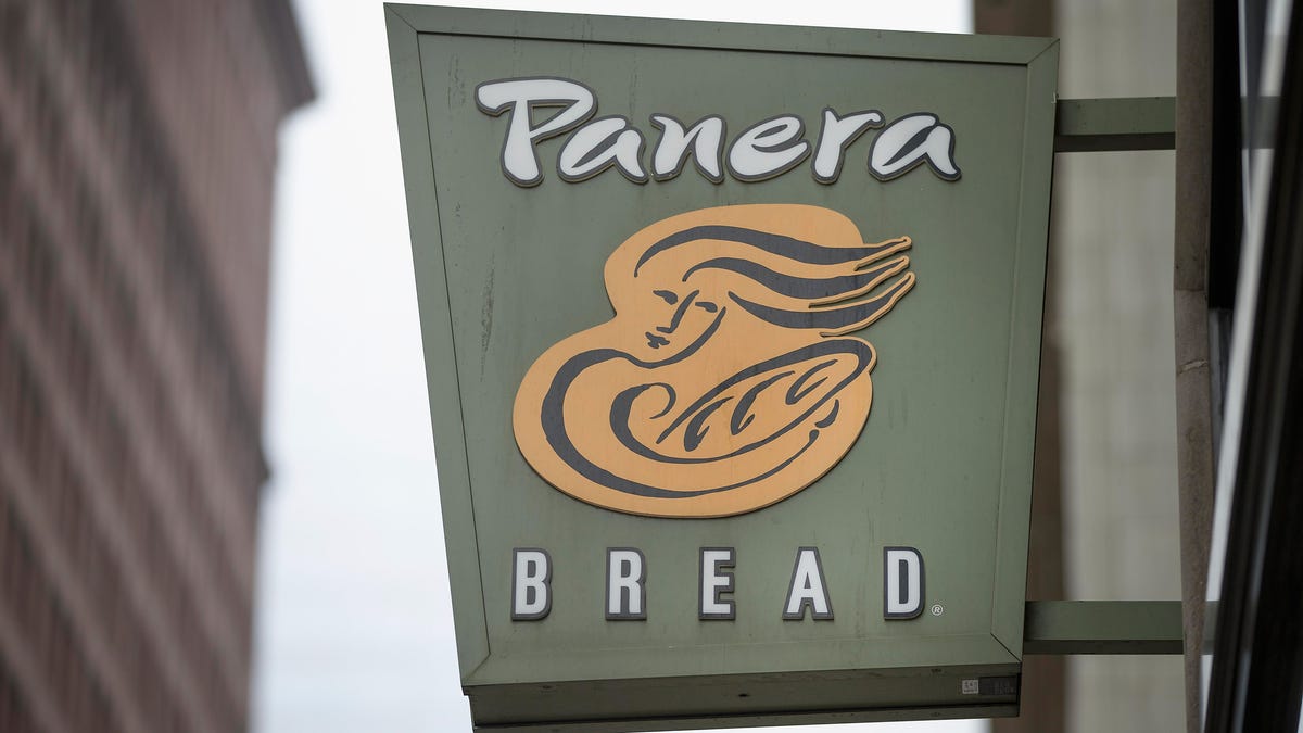 Panera to give away free bagels for vaccinated customers July 2-4. Here's how the COVID freebie works