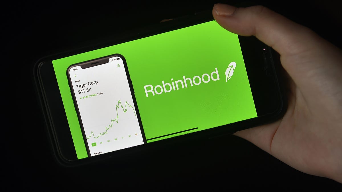 Robinhood fined $70 million in record settlement over outages and misleading customers